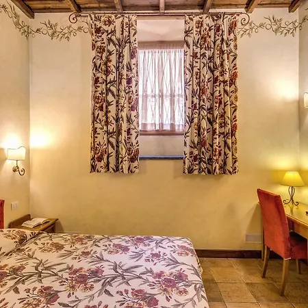 Hotel Residenza San Calisto 3*