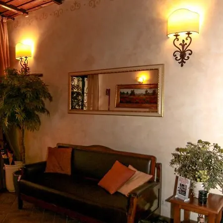 Residenza San Calisto Отель